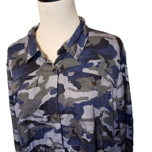 Elliott & Vine Womens Blue Camouflage Tiered dress with pockets Size 2X New - Picture 2 of 16